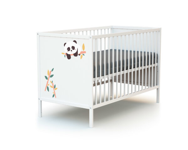 Duo lit bébé et commode à langer ALBA Panda de WEBABY - Les Bons plans AT4 - Panneaux de fibres haute densité laqués, panneaux de particules agglomérées mélaminés et hêtre massif.