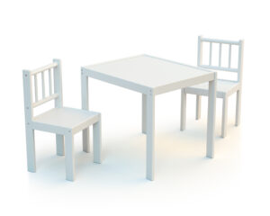 Ensemble Table et Chaises pour enfants WEBABY - Jeux - Hêtre massif et panneaux de particules agglomérées.